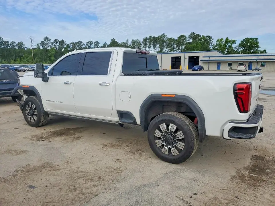2025 GMC SIERRA K2500 DENALI  