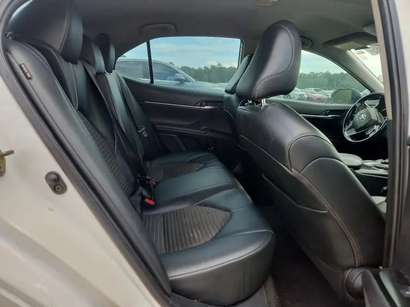 2020 TOYOTA CAMRY SE NIGHTSHADE  