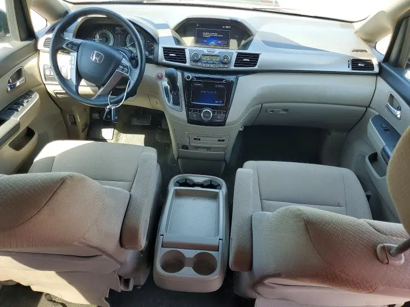 2016 HONDA ODYSSEY SE  