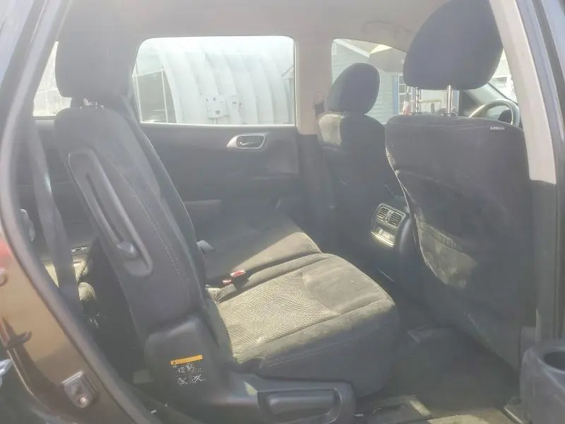2015 NISSAN PATHFINDER S  