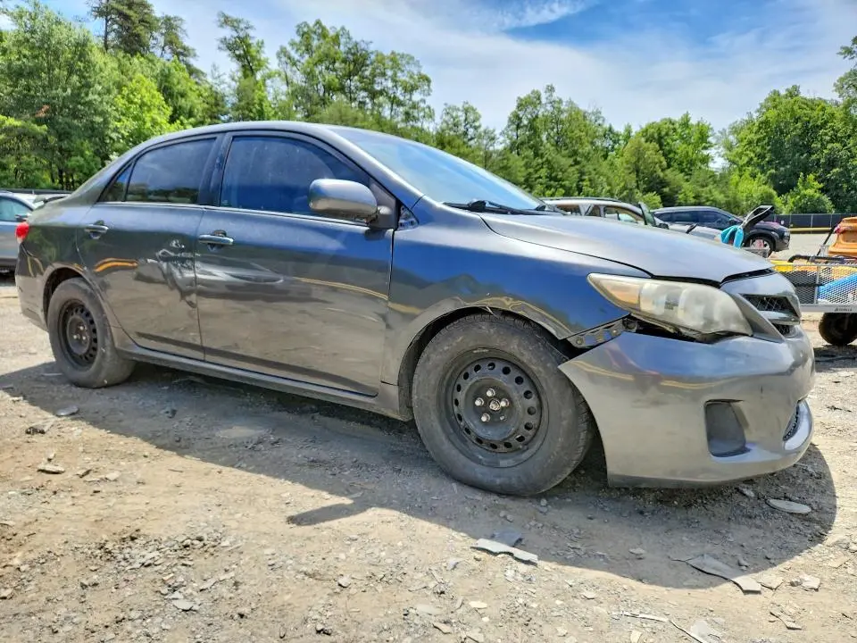 2012 TOYOTA COROLLA LE  