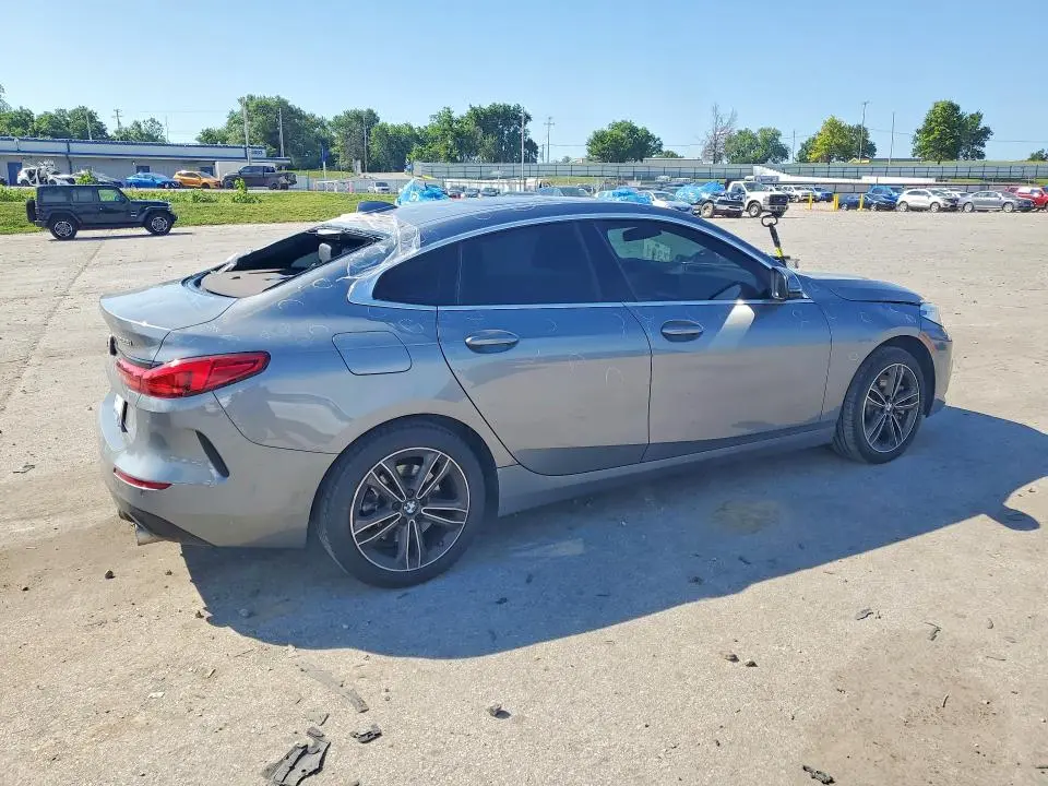 2022 BMW 228I   