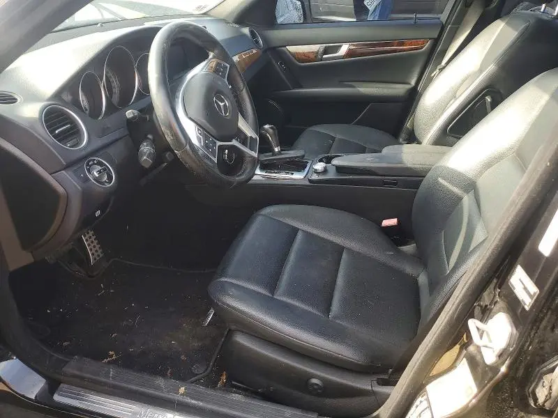2012 MERCEDES-BENZ C 250  