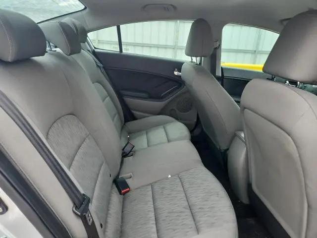 2015 KIA FORTE LX  