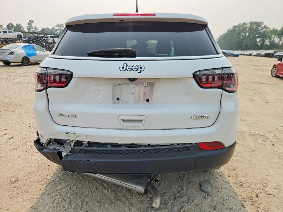 2023 JEEP COMPASS LATITUDE  