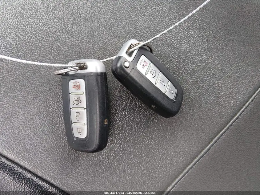 2011 HYUNDAI SONATA SE 2.0T