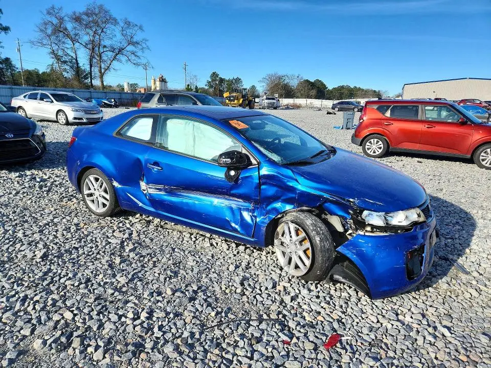 2010 KIA FORTE SX  