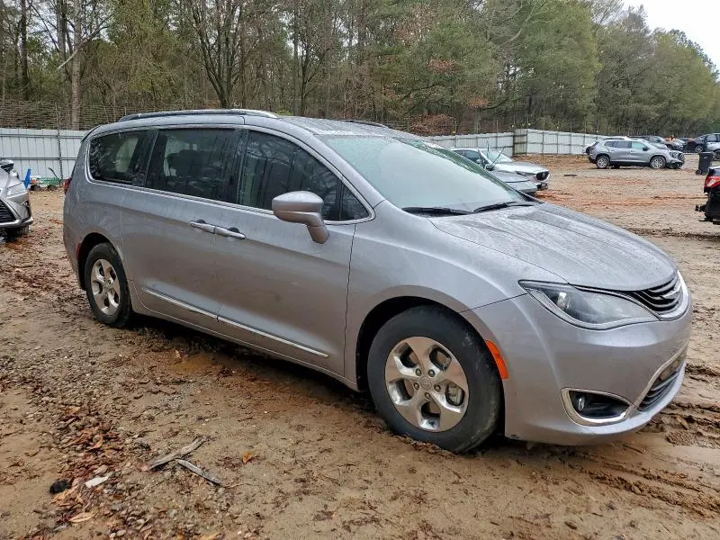 2018 CHRYSLER PACIFICA HYBRID TOURING L  