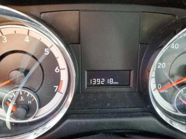2013 DODGE GRAND CARAVAN SE  