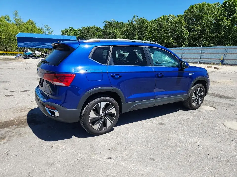 2024 VOLKSWAGEN TAOS SE  