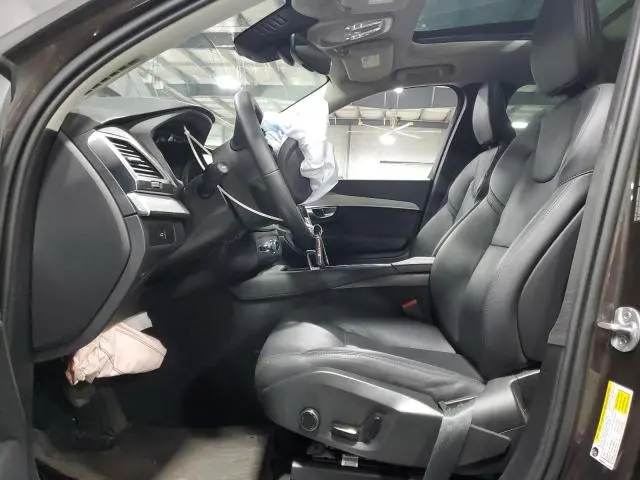 2025 VOLVO XC90 CORE