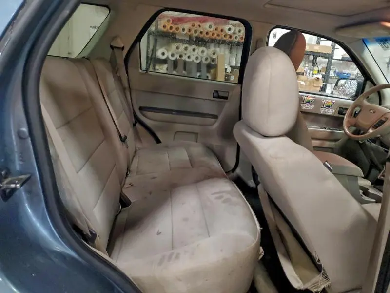 2010 FORD ESCAPE XLT  