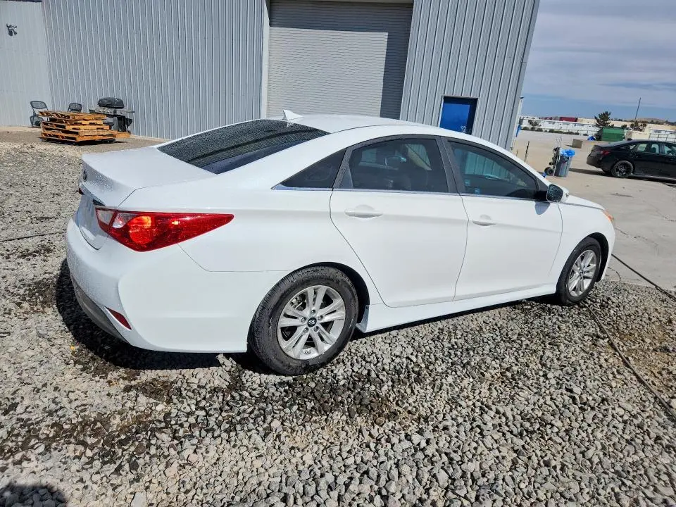 2014 HYUNDAI SONATA GLS  