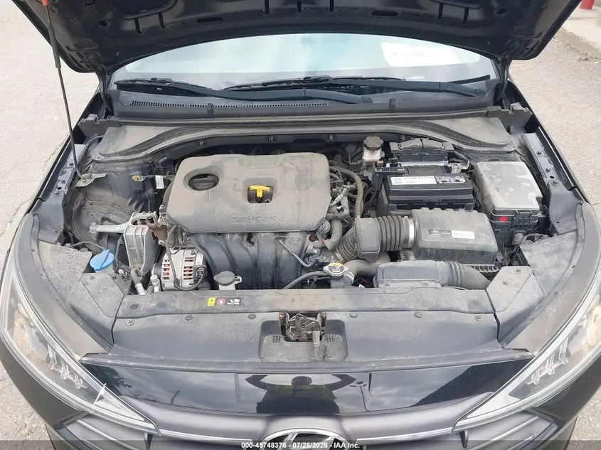 2019 HYUNDAI ELANTRA SE