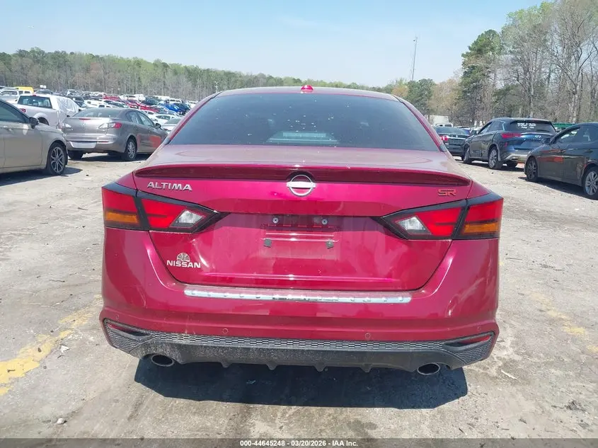 2023 NISSAN ALTIMA SR FWD