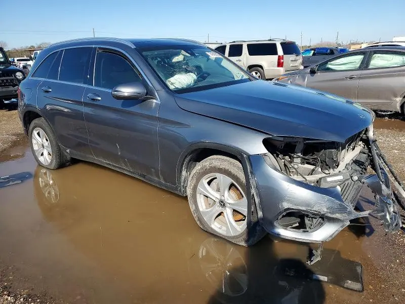 2018 MERCEDES-BENZ GLC 300  
