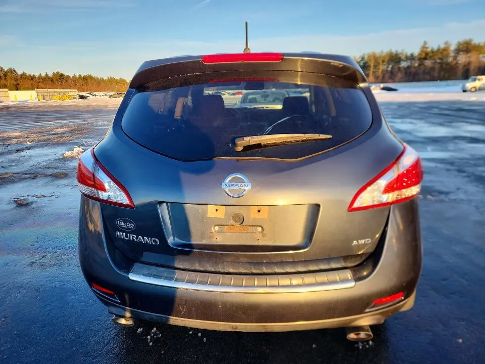 2011 NISSAN MURANO S  