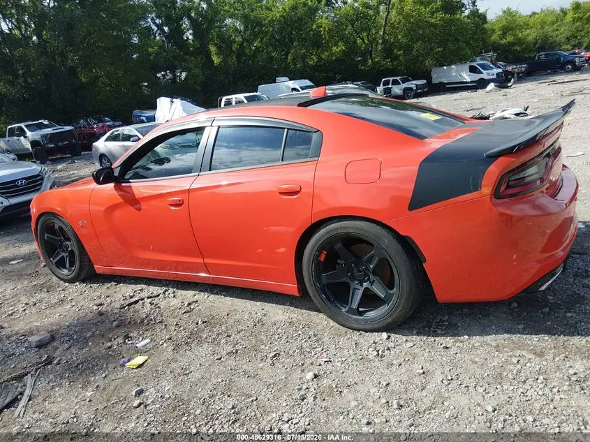 2016 DODGE CHARGER R/T