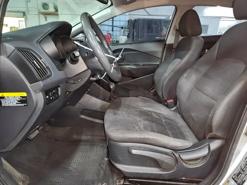 2013 KIA RIO LX  