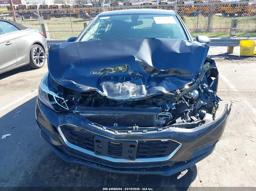 2018 CHEVROLET CRUZE LT AUTO