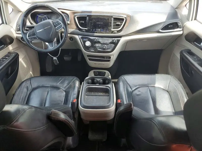 2017 CHRYSLER PACIFICA TOURING L  