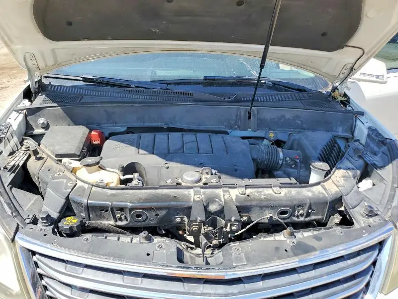 2013 CHEVROLET TRAVERSE LT  