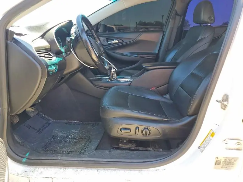 2019 CHEVROLET MALIBU LT  