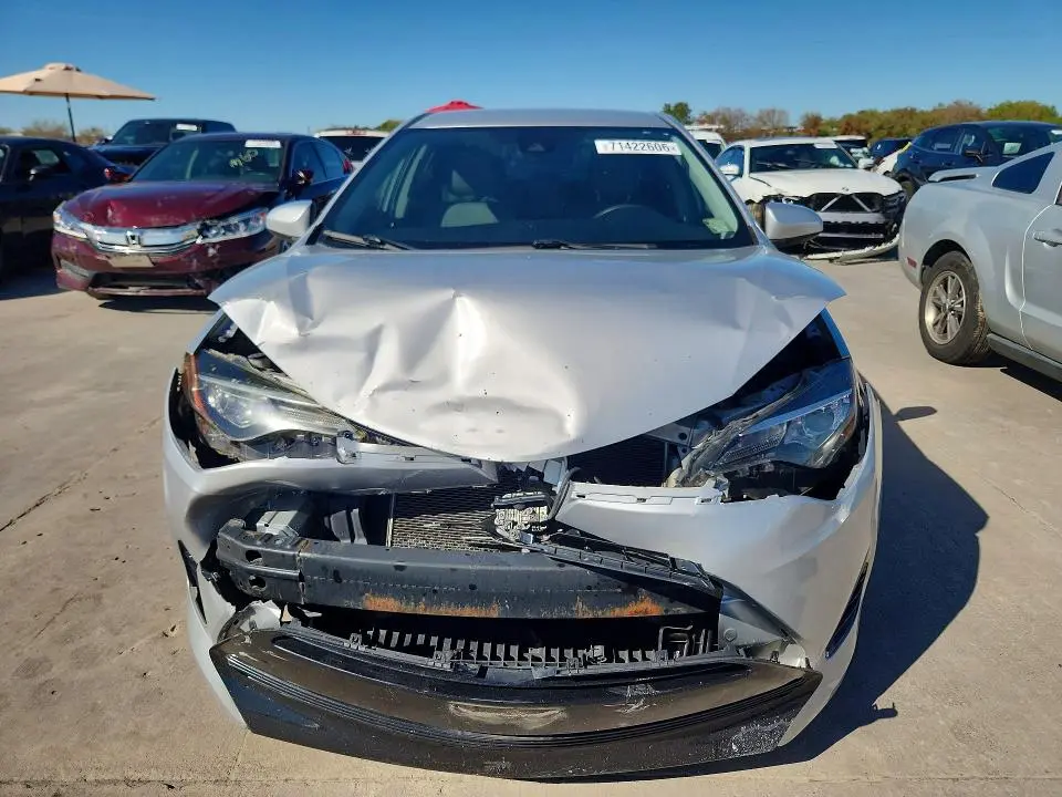 2017 TOYOTA COROLLA LE  
