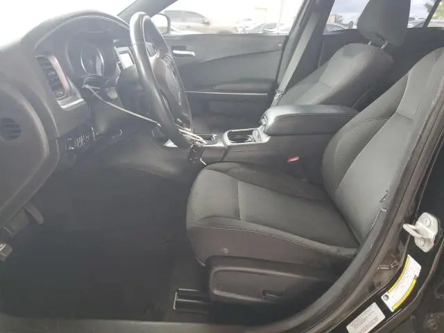 2016 DODGE CHARGER SE  