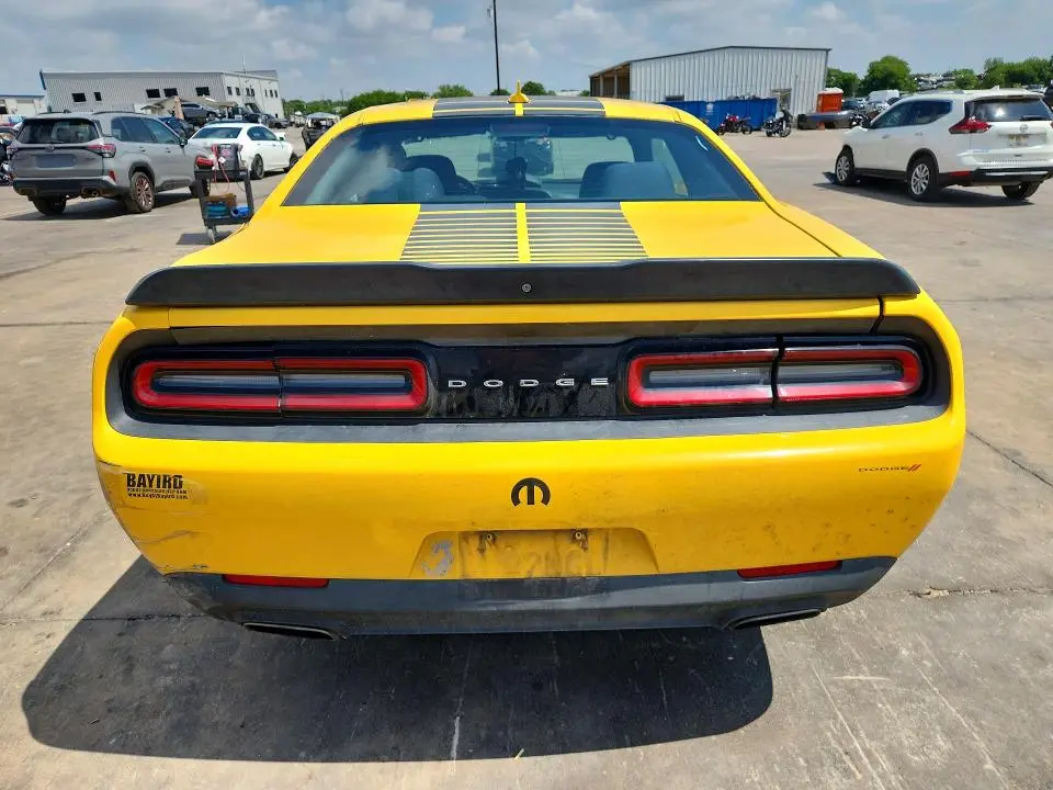 2018 DODGE CHALLENGER SXT  