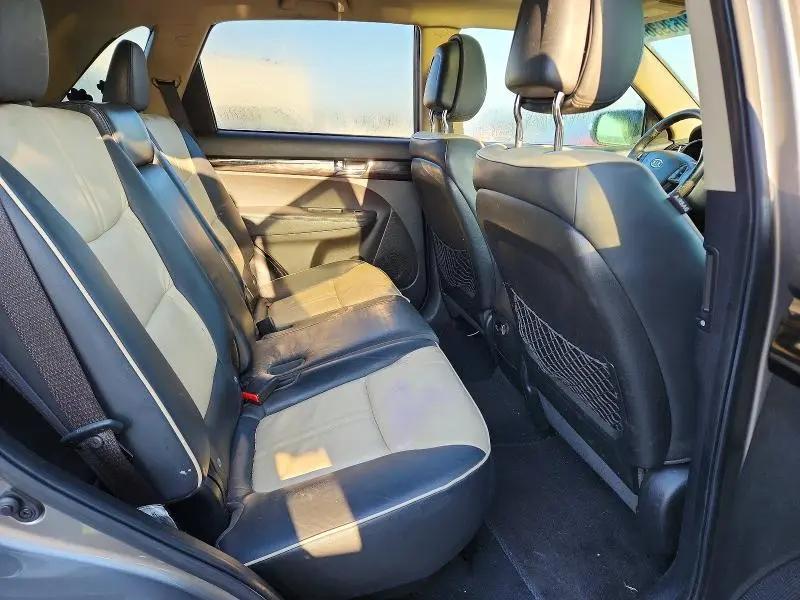 2011 KIA SORENTO EX  