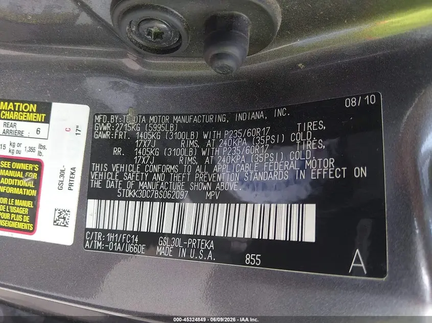 2011 TOYOTA SIENNA LE V6