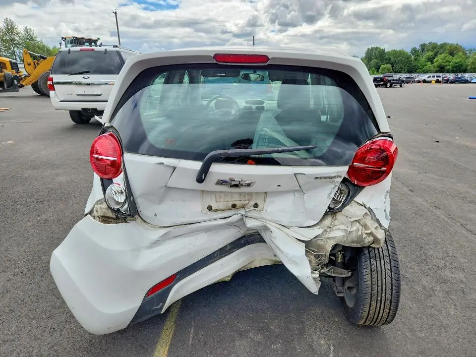 2014 CHEVROLET SPARK 1LT  