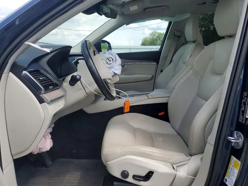 2023 VOLVO XC90 PLUS  