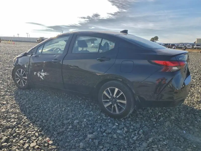 2024 NISSAN VERSA SV  