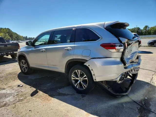 2019 TOYOTA HIGHLANDER LE  