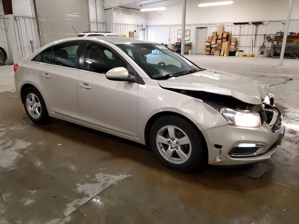 2015 CHEVROLET CRUZE LT  