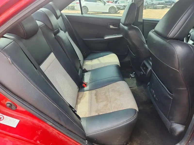 2013 TOYOTA CAMRY SE  