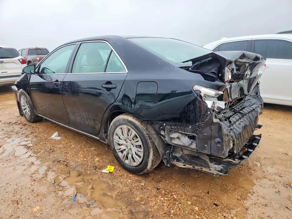 2012 TOYOTA CAMRY LE  