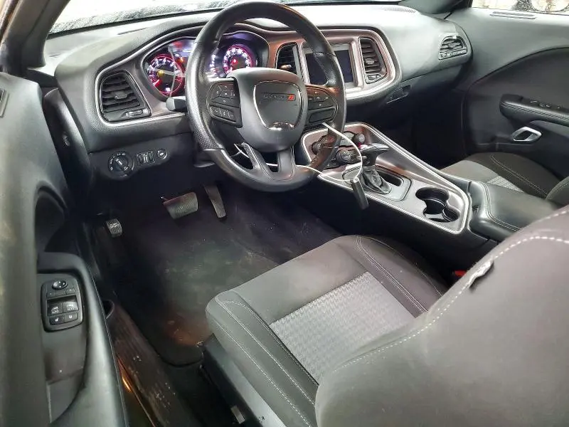 2021 DODGE CHALLENGER SXT  