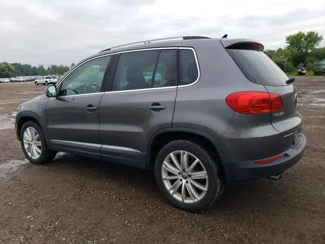 2013 VOLKSWAGEN TIGUAN S  