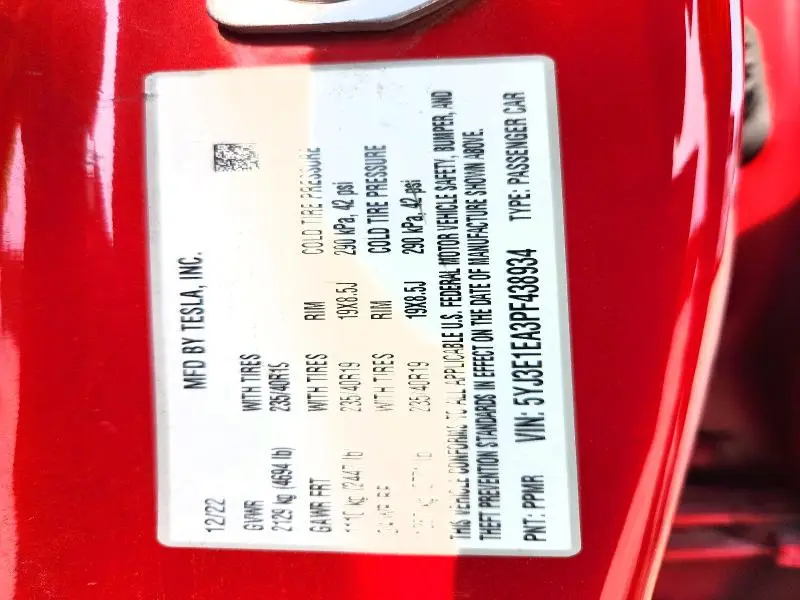 2023 TESLA MODEL 3   