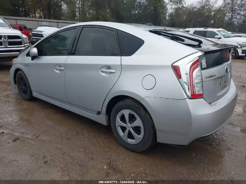2015 TOYOTA PRIUS THREE