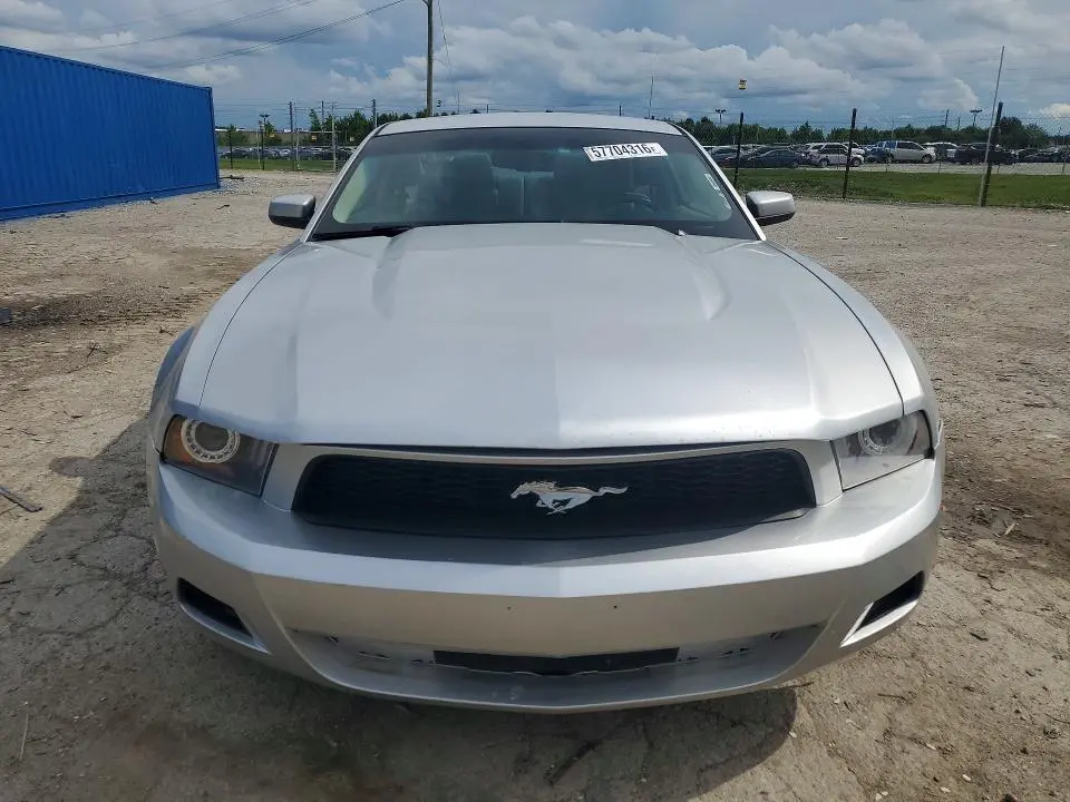 2011 FORD MUSTANG   