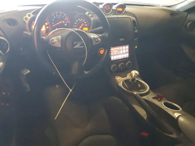 2011 NISSAN 370Z BASE  