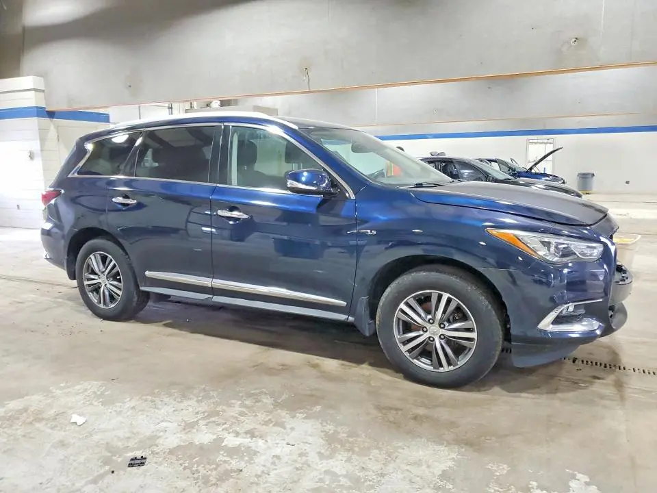2020 INFINITI QX60 LUXE  