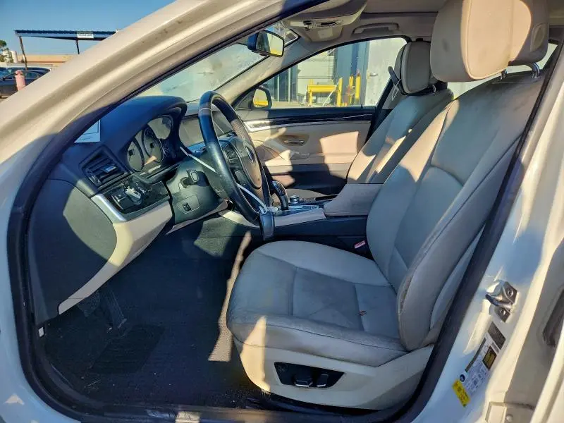 2011 BMW 528 I  