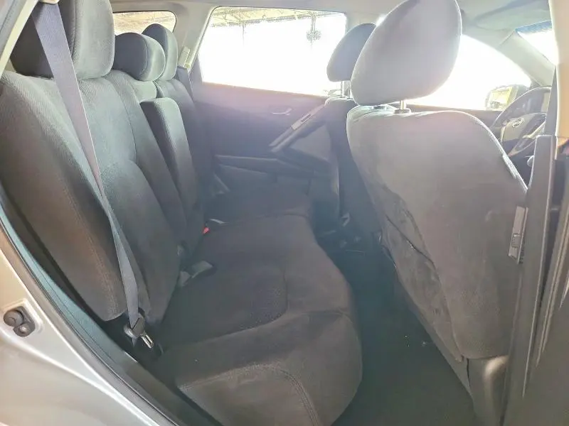 2011 NISSAN MURANO S  