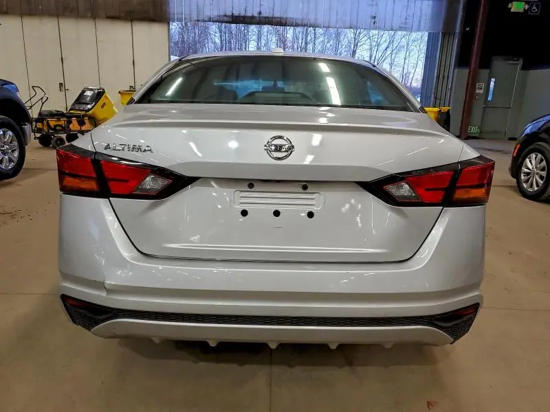2019 NISSAN ALTIMA S  