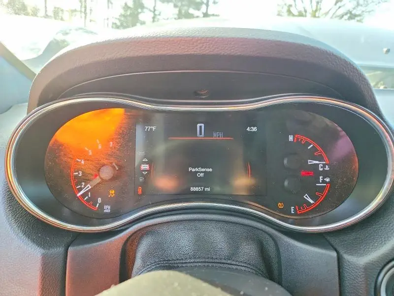 2018 DODGE DURANGO SXT  